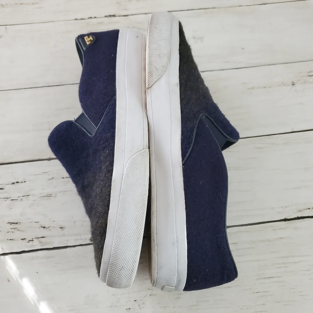 Tory Burch stardust ombre wool slip on sneakers blue green size 6‎